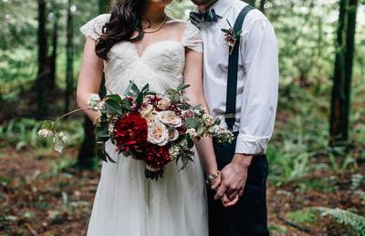 Wild & Organic Mountain Elopement Shoot