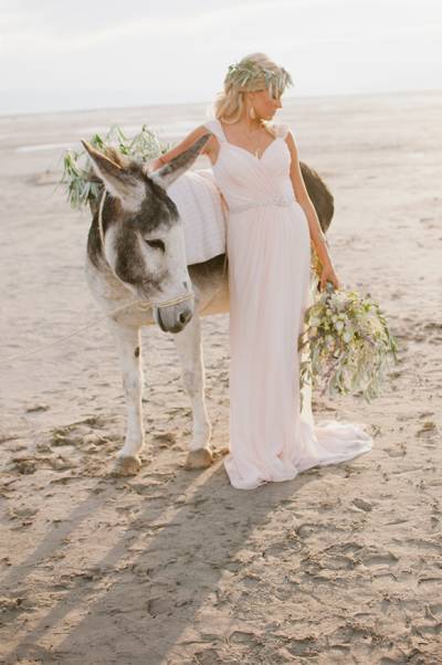 Sage Green & Lavender Grecian Wedding Inspiration