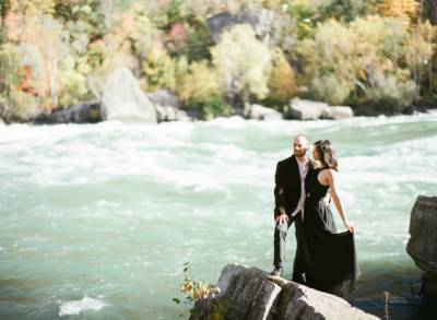 Niagara Falls Anniversary Session