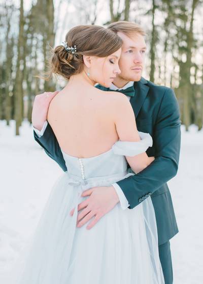 Blue Winter Wedding Inspiration