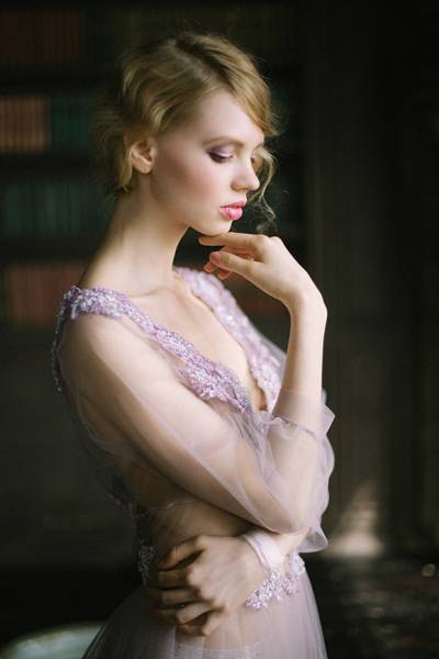 Pride & Prejudice Inspired Shoot