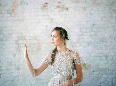 Dutch Masters Inspired Bridal Shoot