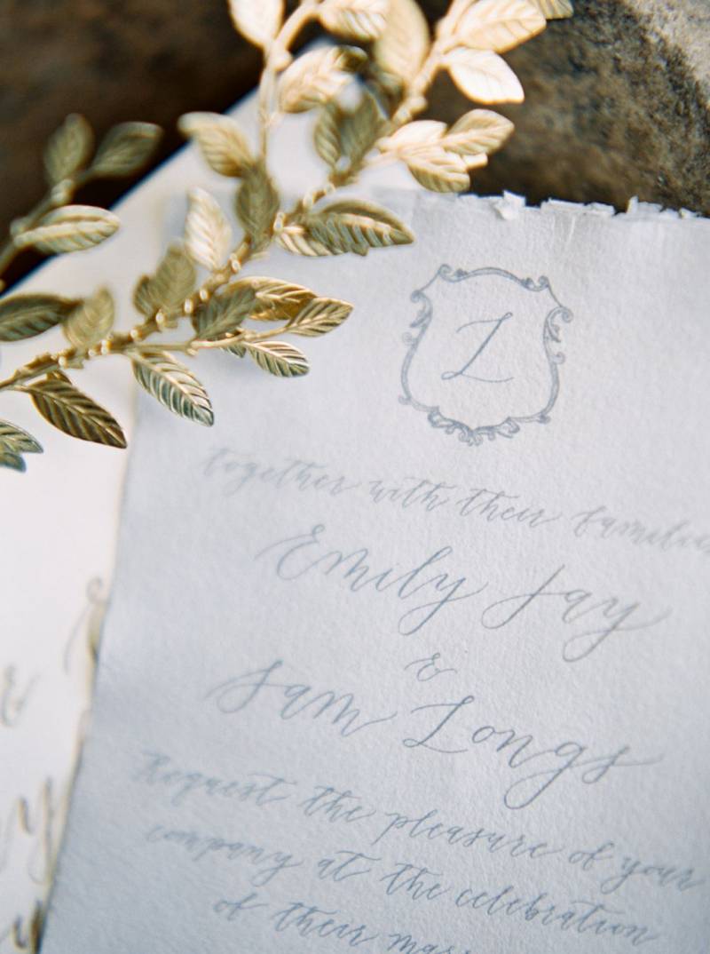 Gold headpiece with calligraphy