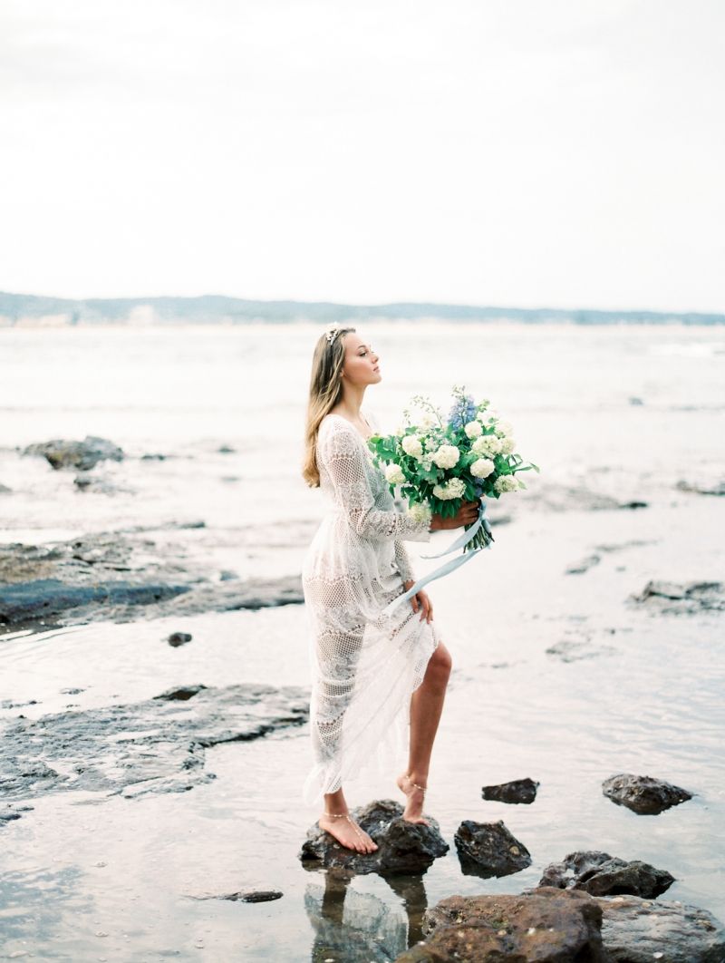 Bride in lace robe