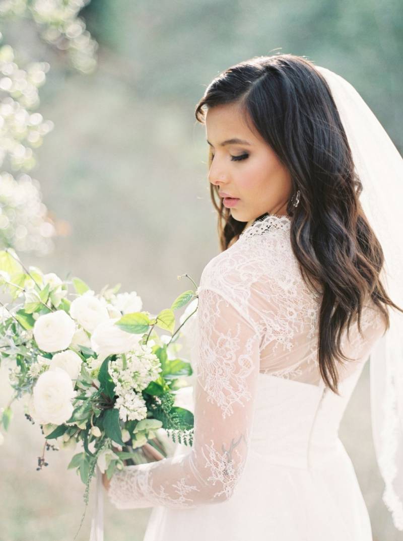 Lace wedding dress