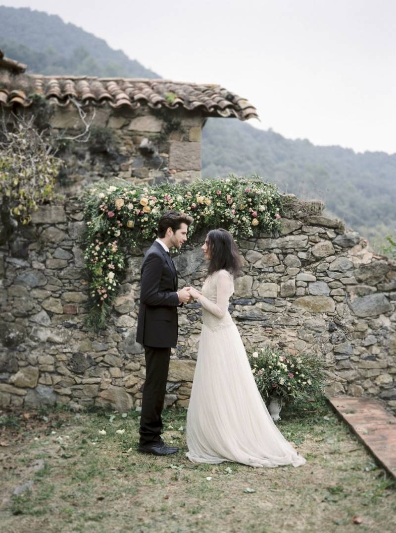 Organic & Natural Elopement Ideas from Spain