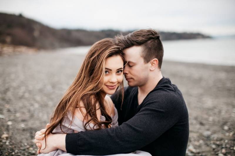 Intimate Engagement on Seattle’s Puget Sound