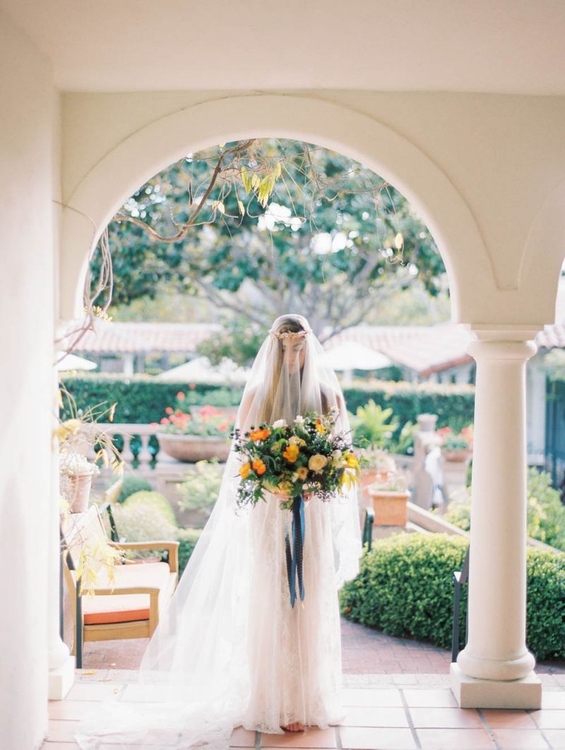 California Bridal shoot in sunny citrus tones