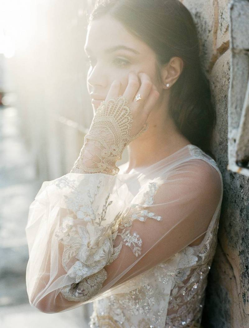 Wedding Inspiration in the streets of Havana