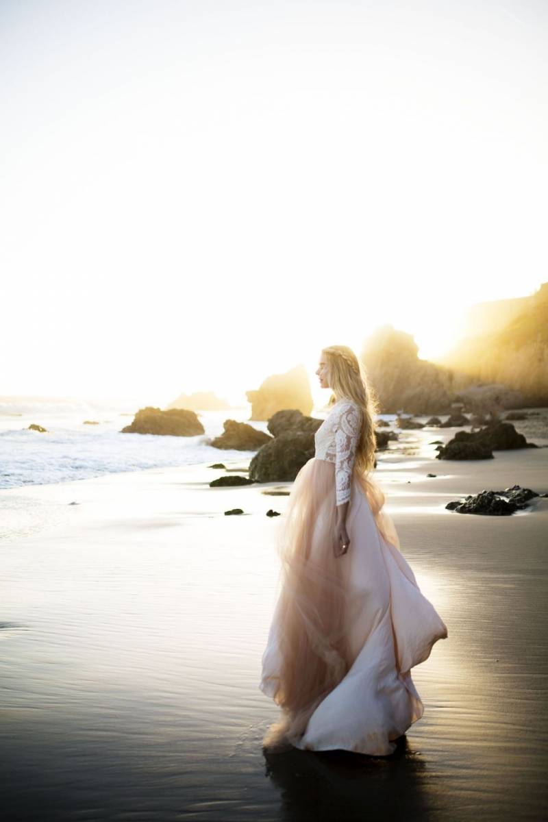 Southern California Whimsical Peach Bridal Inspiration