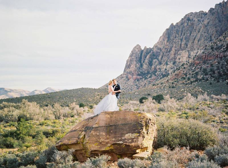 Romantic Wedding Ideas in a desert canyon