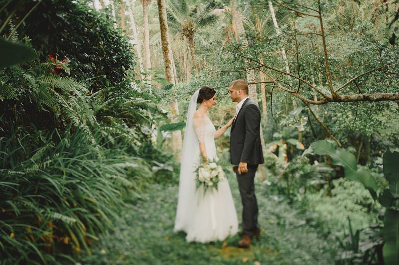 Intimate wedding in Ubud, Bali with a hand-binding ceremony