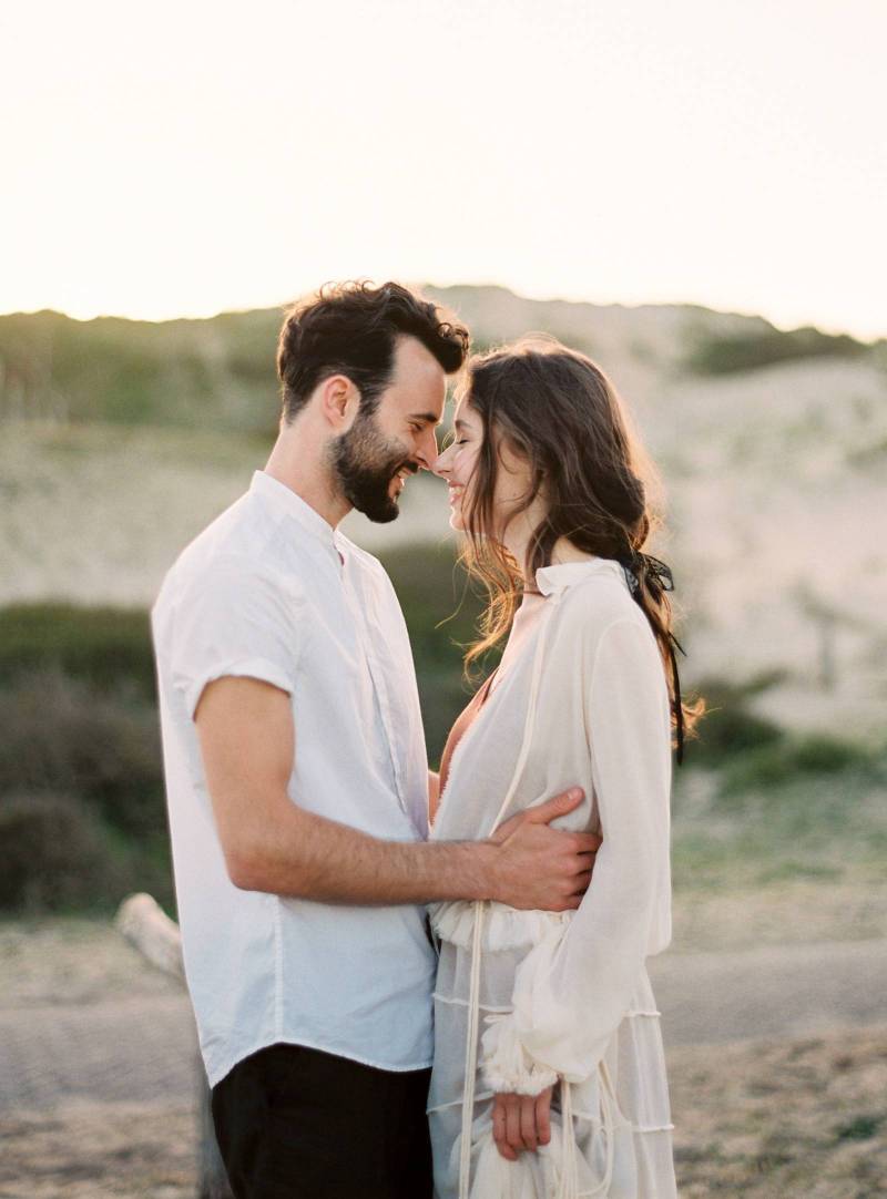 Beautiful engagement photos in the Sand Dunes