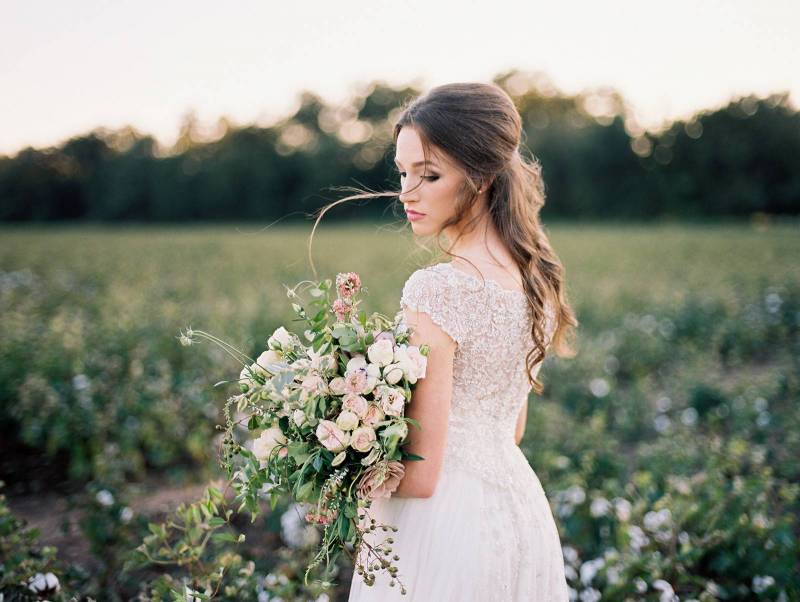 Stunning bridals in the cotton fields of Arkansas