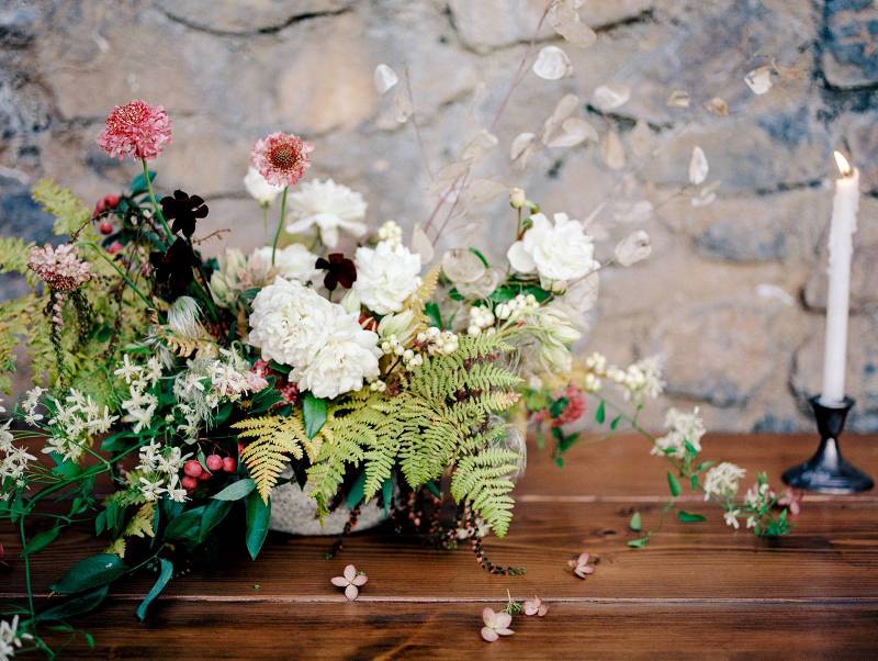 Soft & romantic wedding shoot at dusk