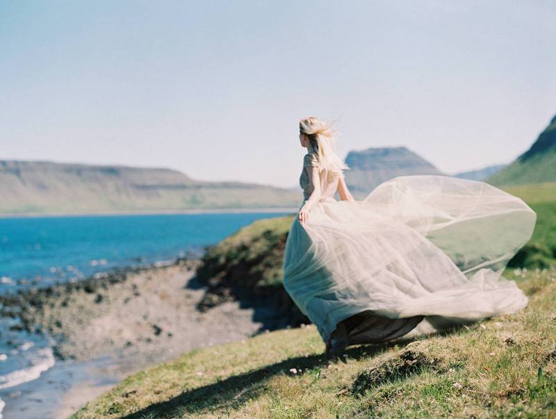 Modern Iceland bridal inspiration in shades of blue