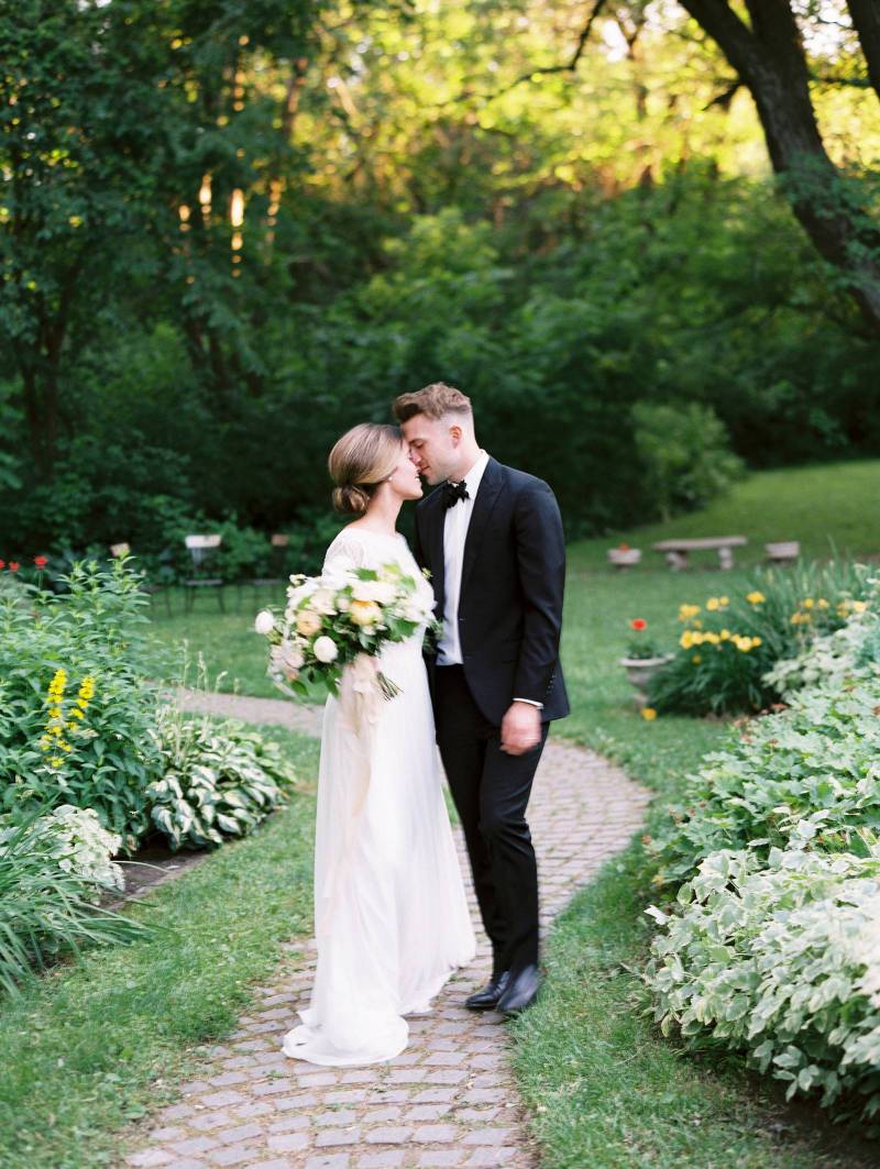 Refined and authentic garden wedding ideas