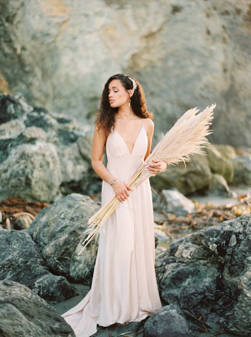 Luminous wedding inspiration on the Big Sur Coast