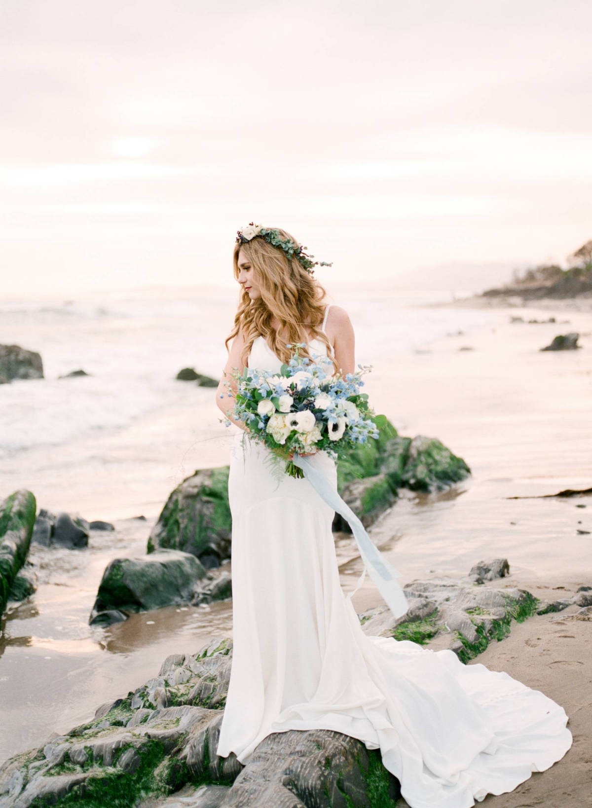 Stunning anniversary session on the Santa Barbara coast