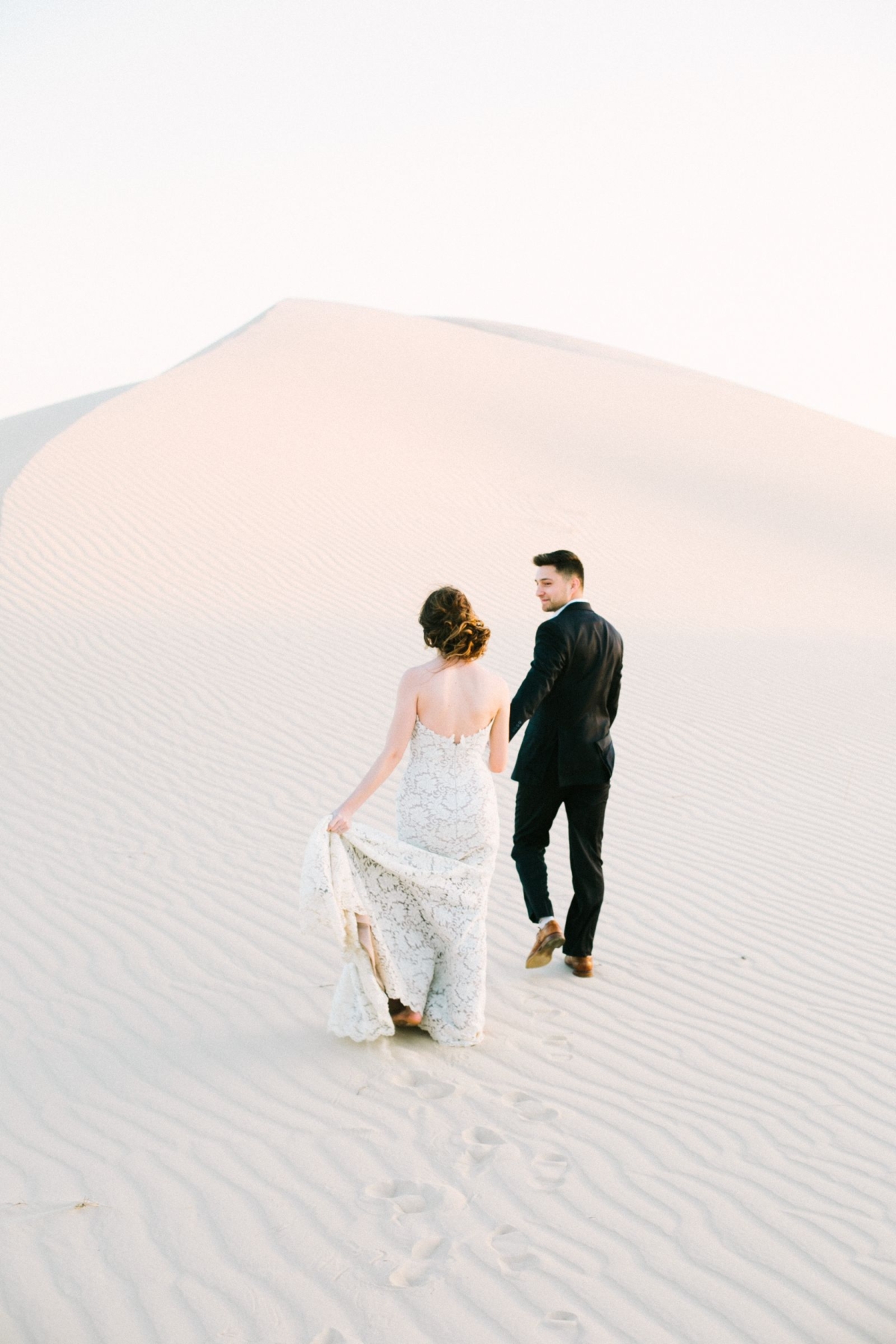 Texas Elopement Inspiration in white sand dunes