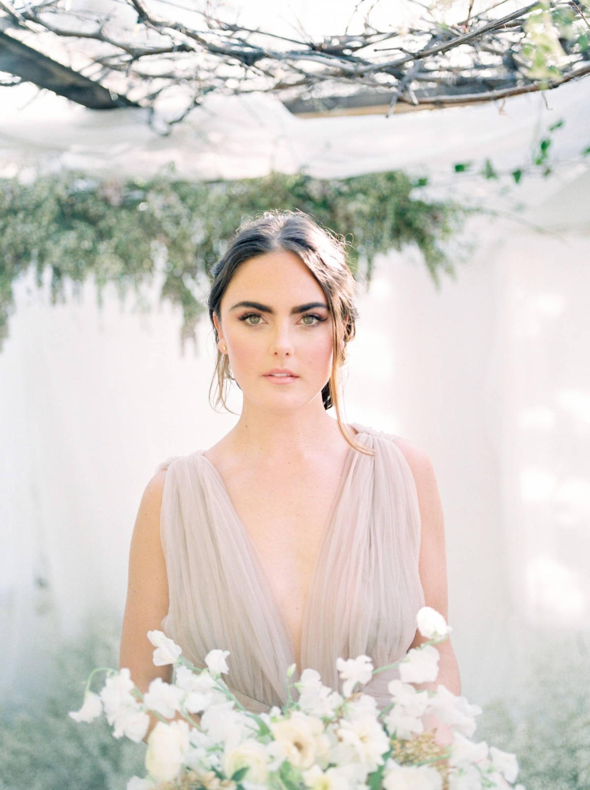 Simple ethereal wedding inspiration in shades of white