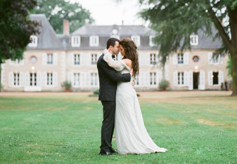 Charming organic inspired wedding at a French Château