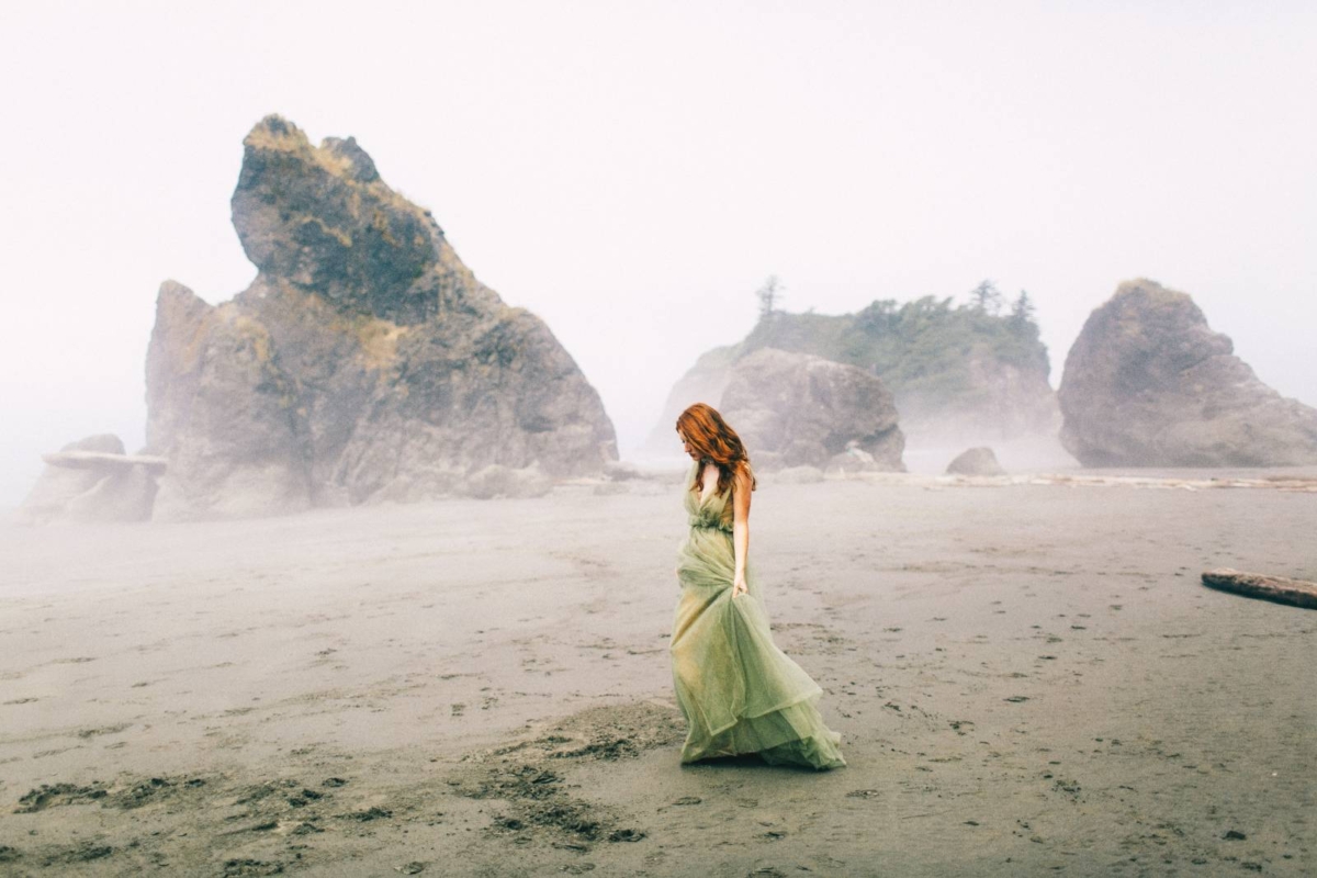 Moody & serene Pacific Northwest bridal shoot