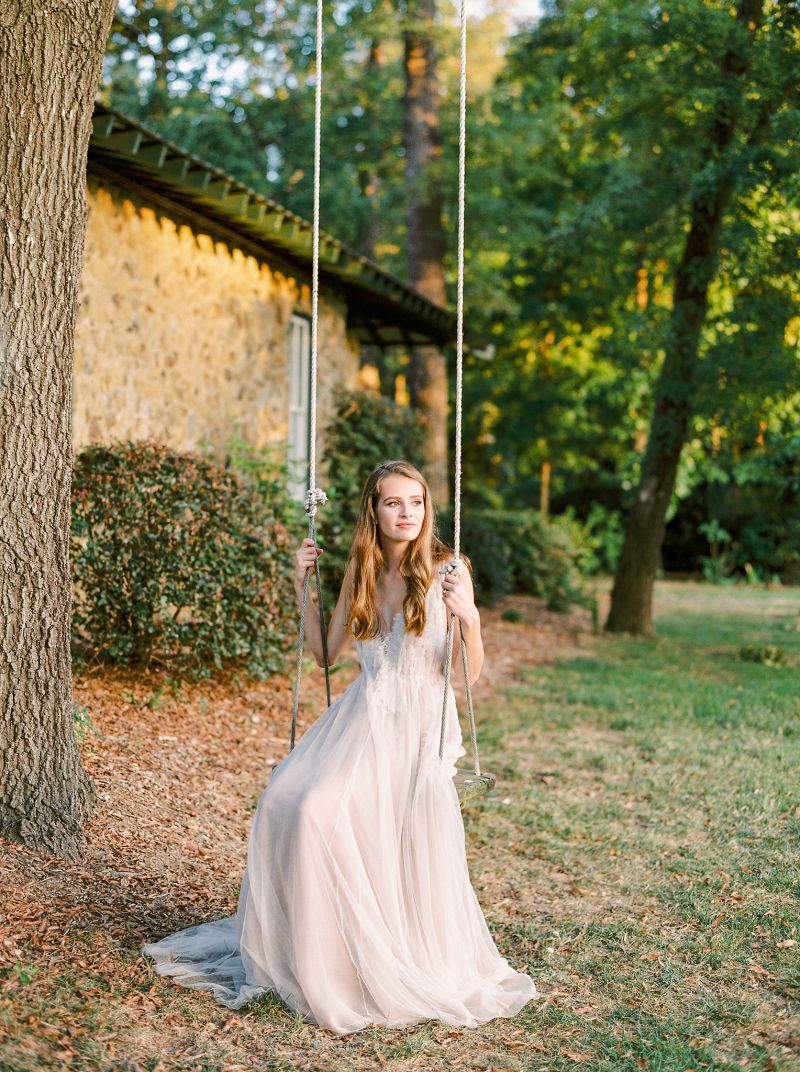 Romantic & simple Farm Bridal Inspiration