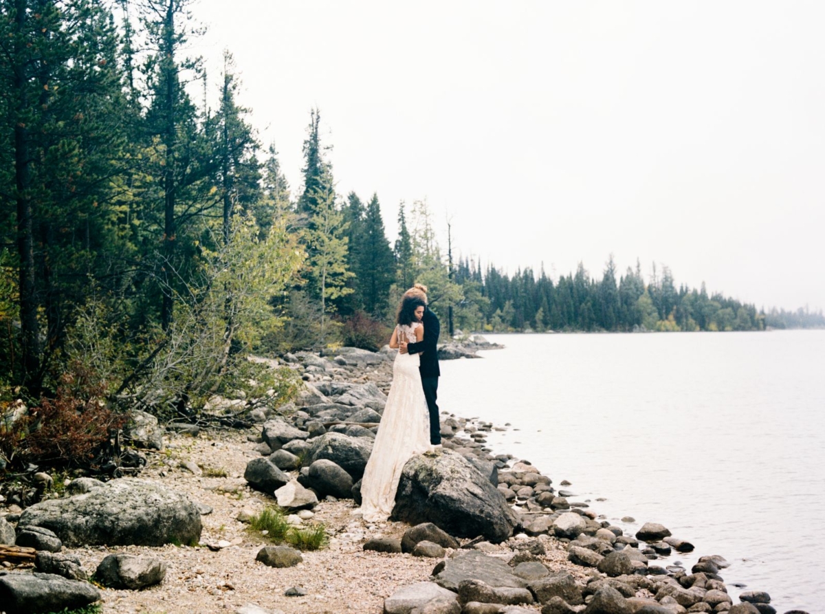 Post snowstorm bridal shoot in the Grand Tetons