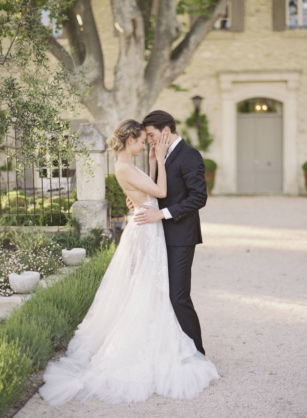 Charming Provencal farmhouse wedding inspiration