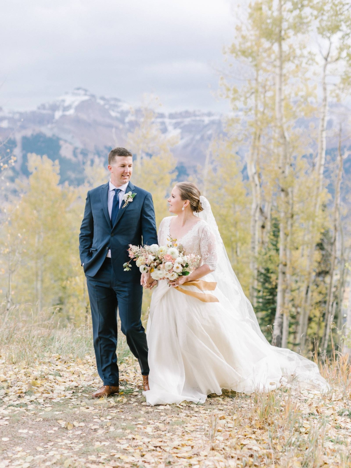 Intimate Telluride wedding honouring the beauty of the mountains