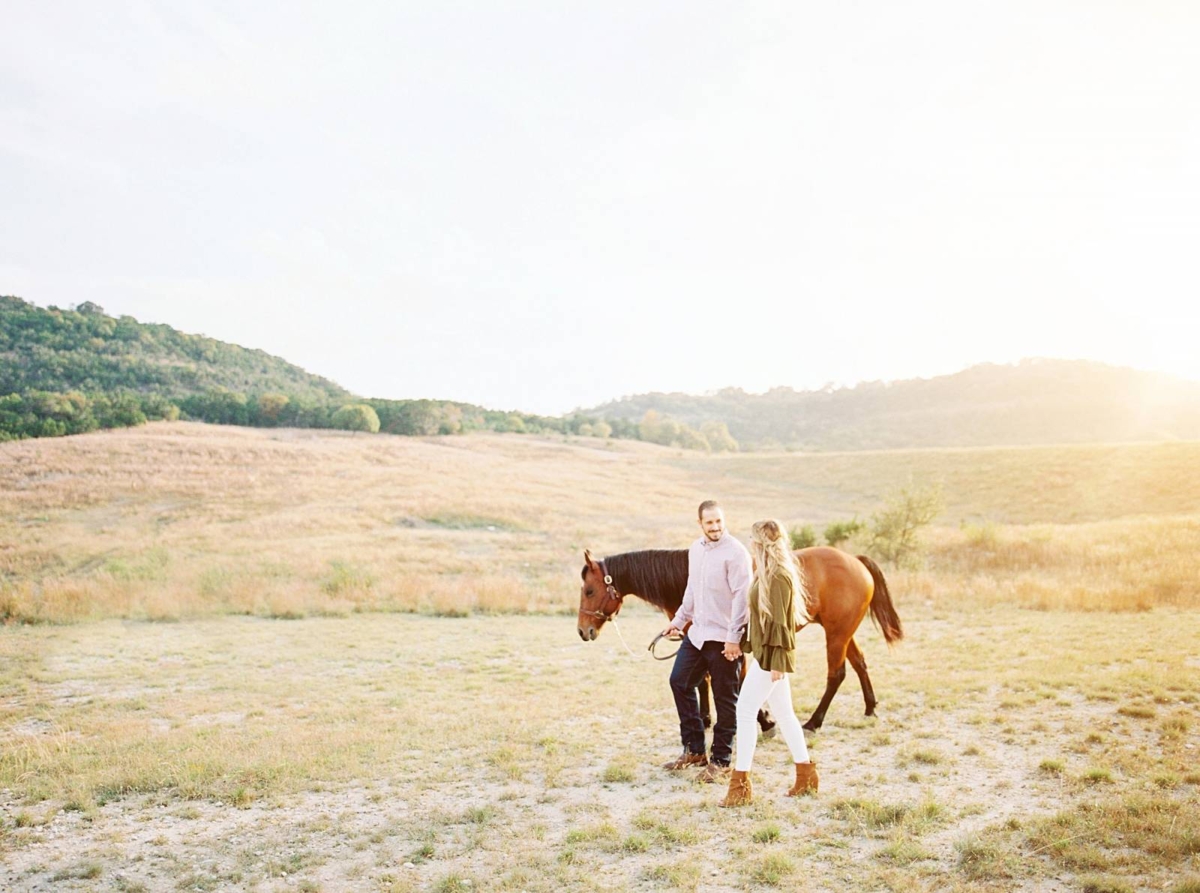 Beautiful Texas Hill Country Engagement Photos with horses