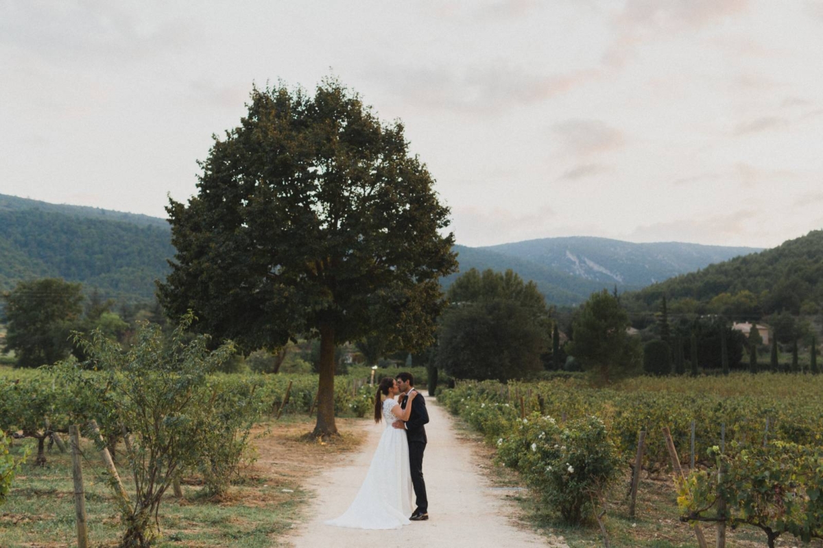 Magical destination Wedding in the heart of Provence