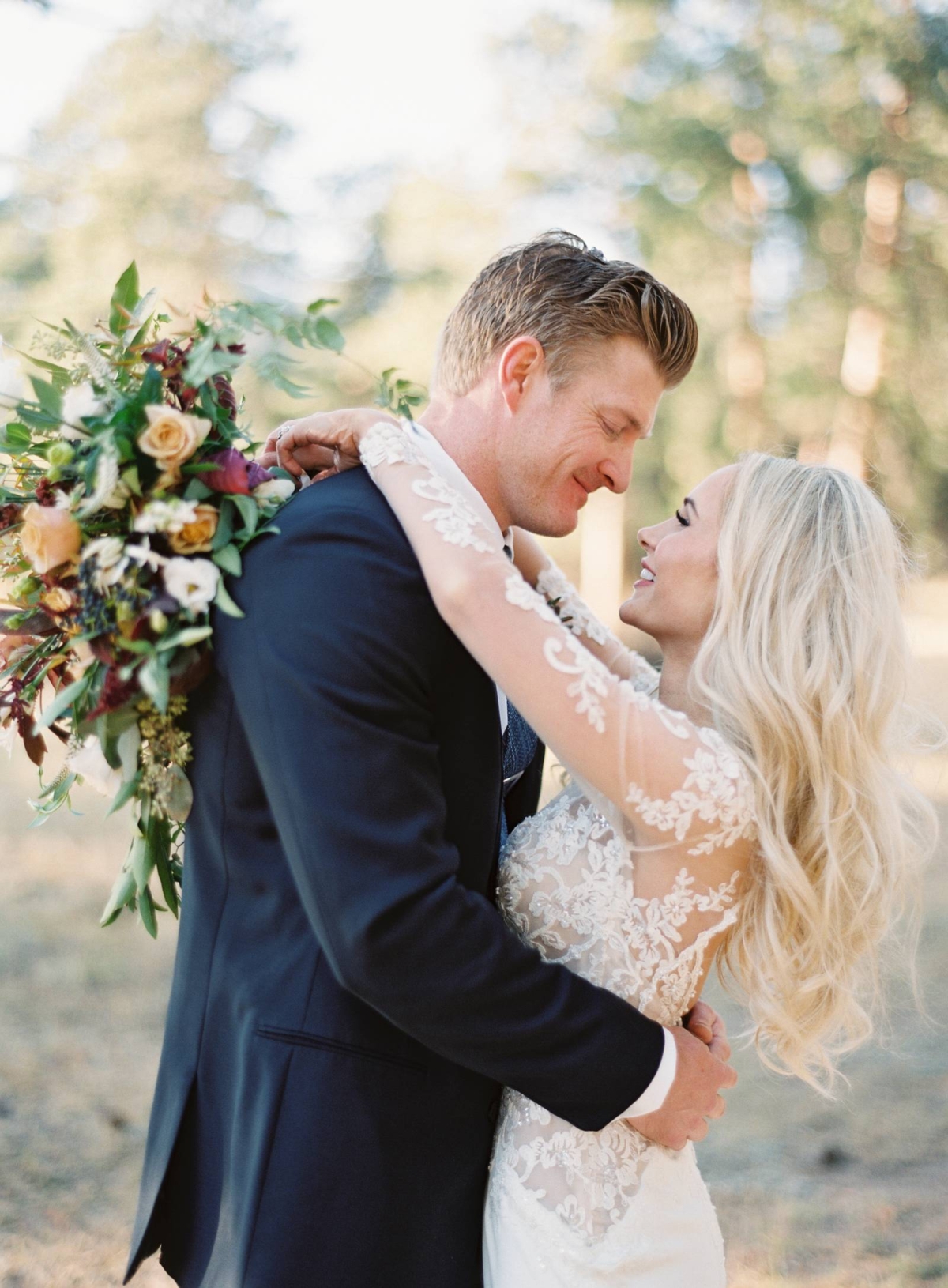 Colorado Mountain Wedding surrounded by stunning nature