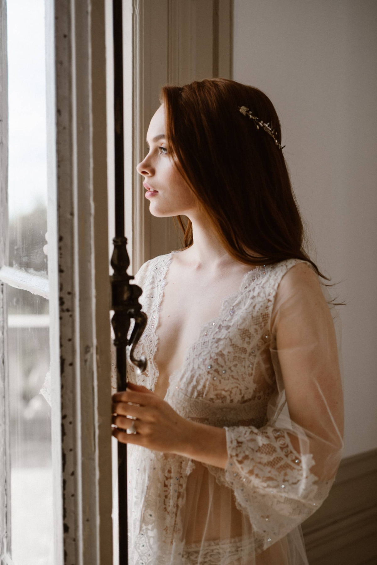 Moody & thoughtful bridal boudoir shoot