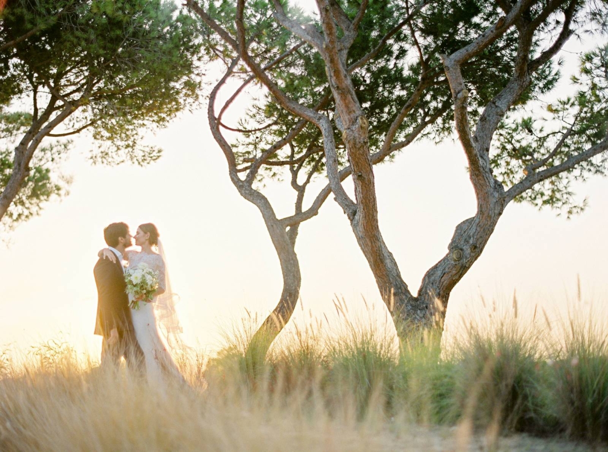 Intimate destination wedding in the South of Portugal