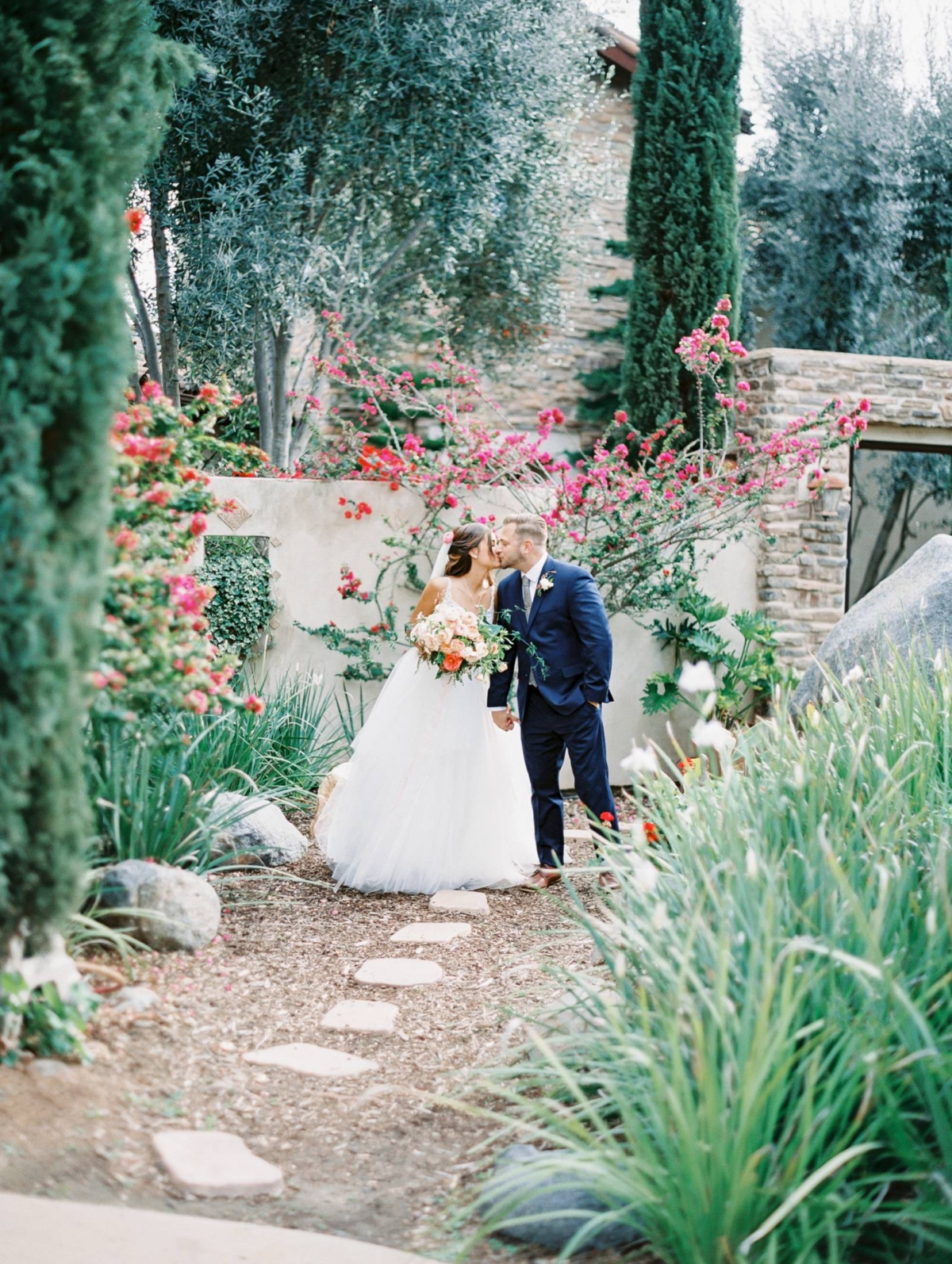 Intimate Southern California Spring Garden Wedding