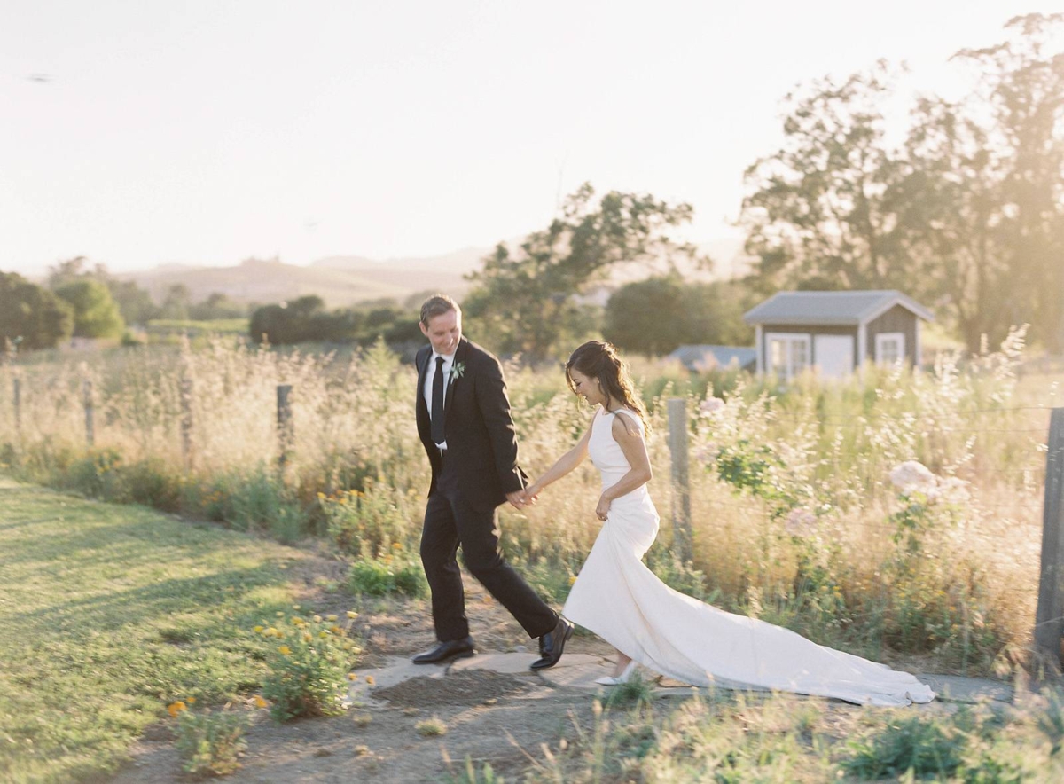 Relaxed contemporary Napa Valley wedding