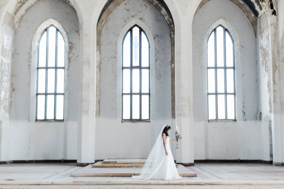 Enchanting & mystical bridal inspiration in an abandoned cathedral