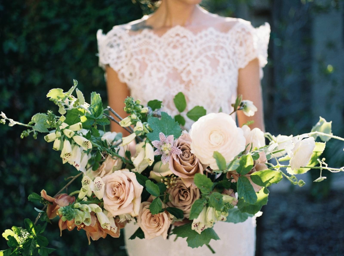 Moody California Wedding Inspiration in muted fall tones