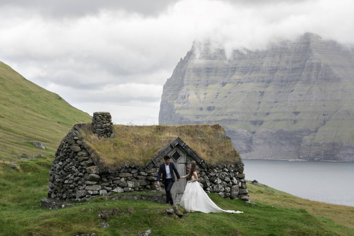 Epic pre-wedding shoot in the Faroe Islands