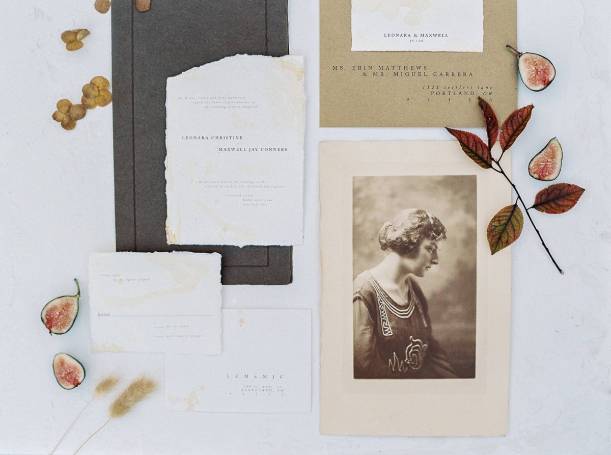 Elegant & timeless fall wedding ideas with a charming vintage appeal