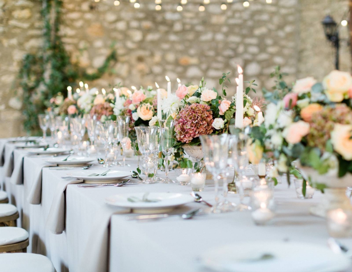 Intimate Provence Wedding combining elegance with rustic charm