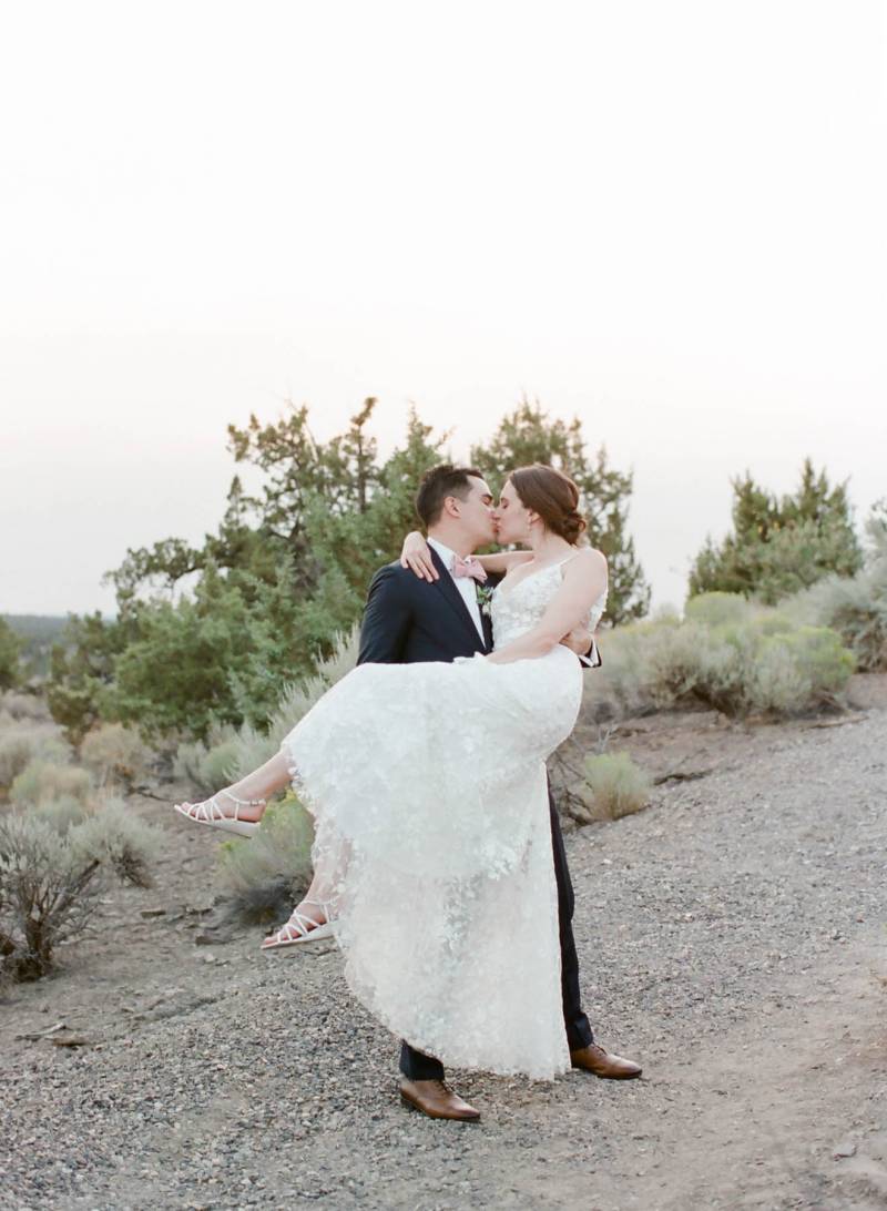 Mountain Inspired destination Wedding at Brasada Ranch