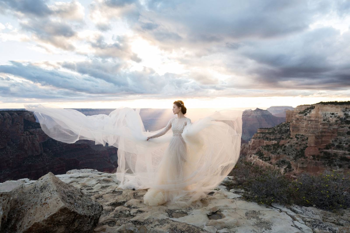 MAGNOLIA ROUGE PHOTO AWARDS | Top 10 Real Wedding Portraits