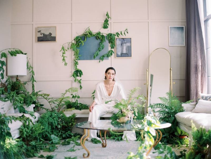 Minimalist and modern botanical wedding inspiration