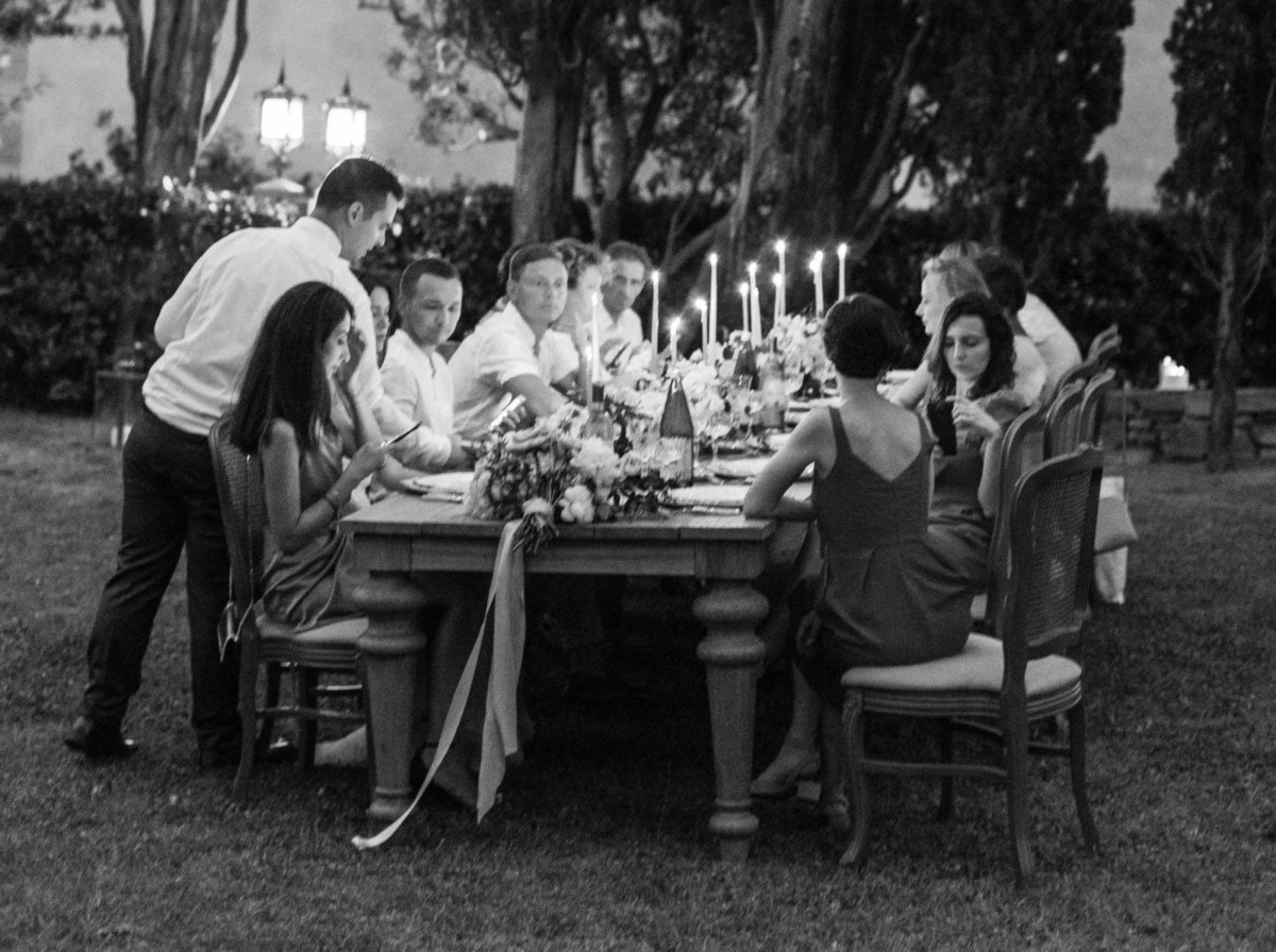 An intimate Tuscany wedding at dusk