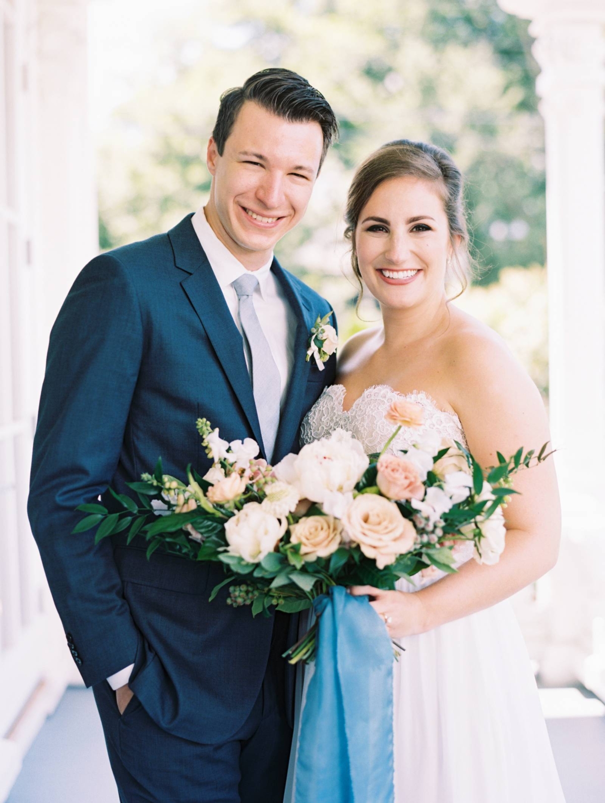 A colourful, organic wedding at and historic North Carolina Estate