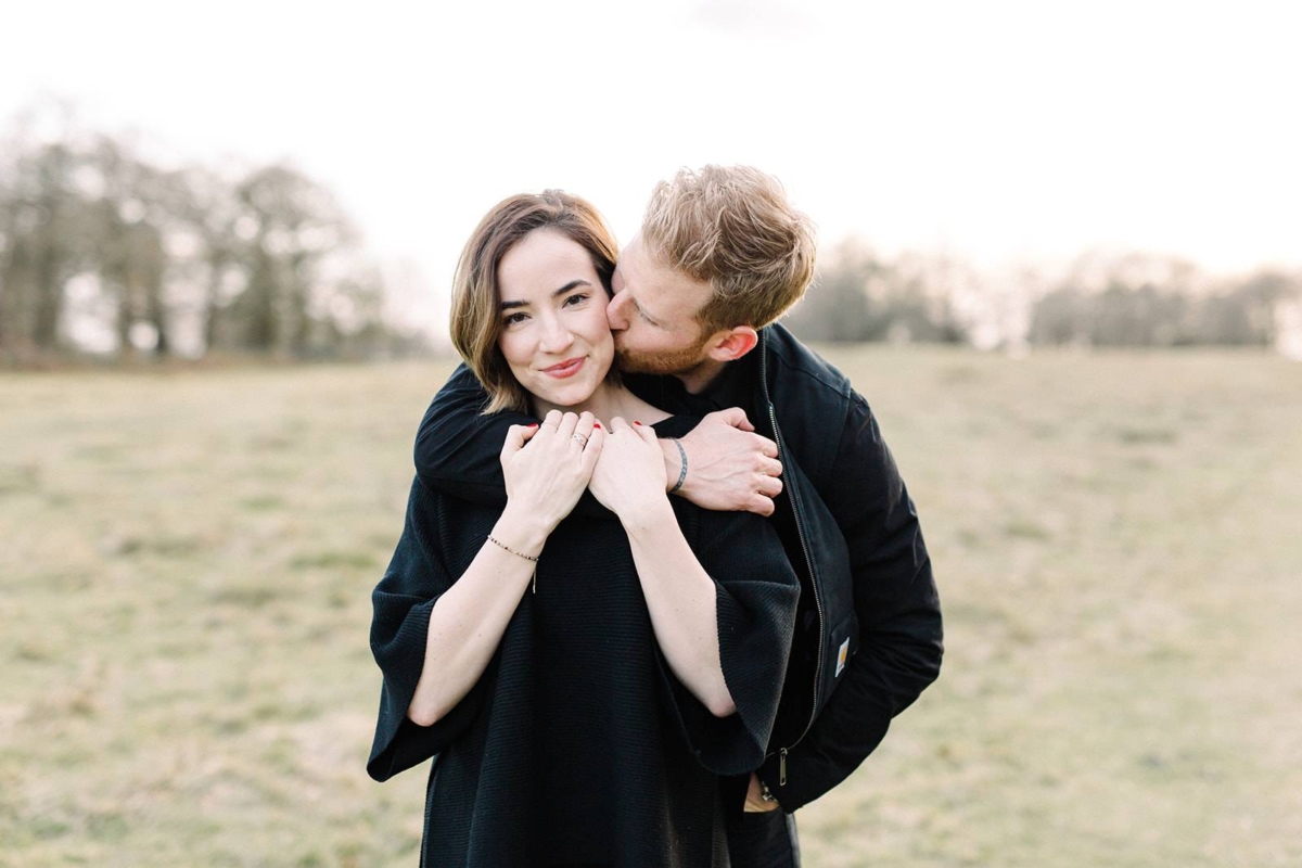 Fun & relaxed engagement photos in London’s Richmond Park