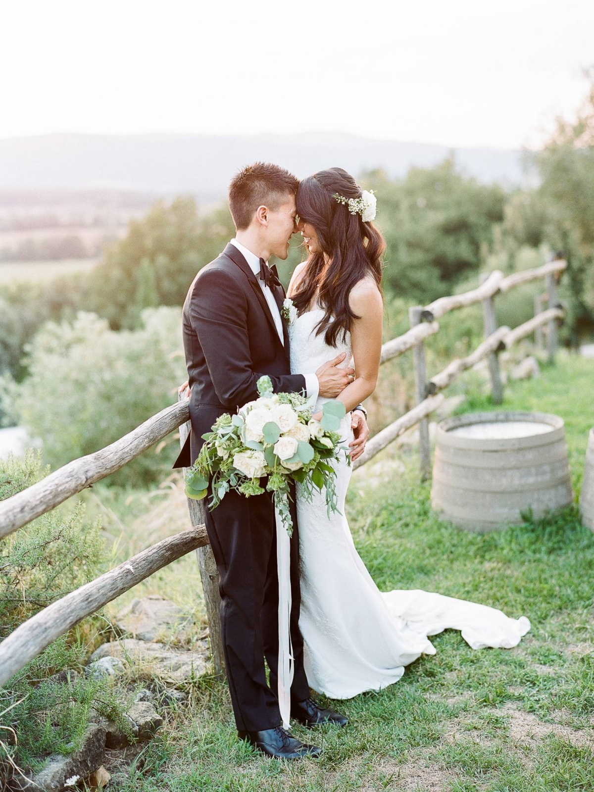 Bicoastal US Couple Weds in Tuscan Wine country